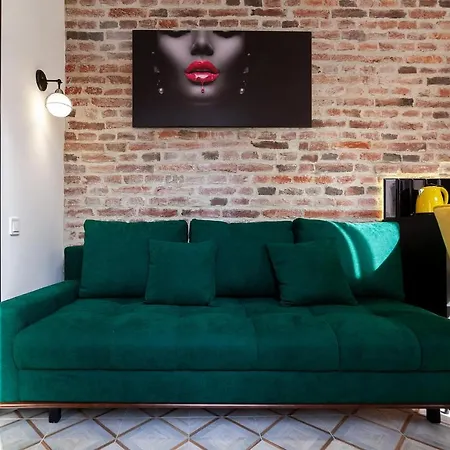 Leogrand On Husiak 6-1 * לבוב